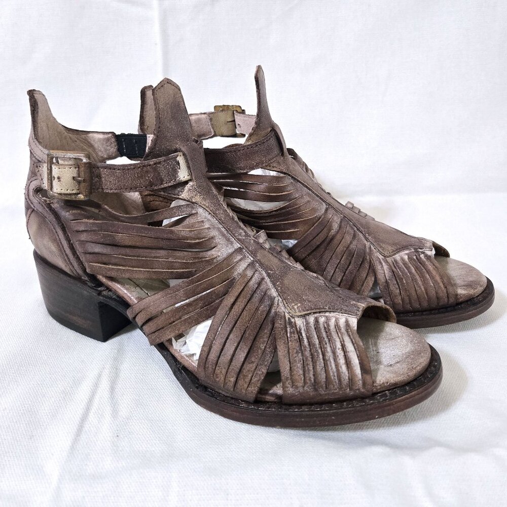 Freebird by Steven – Arrow sandal, like new, size 7